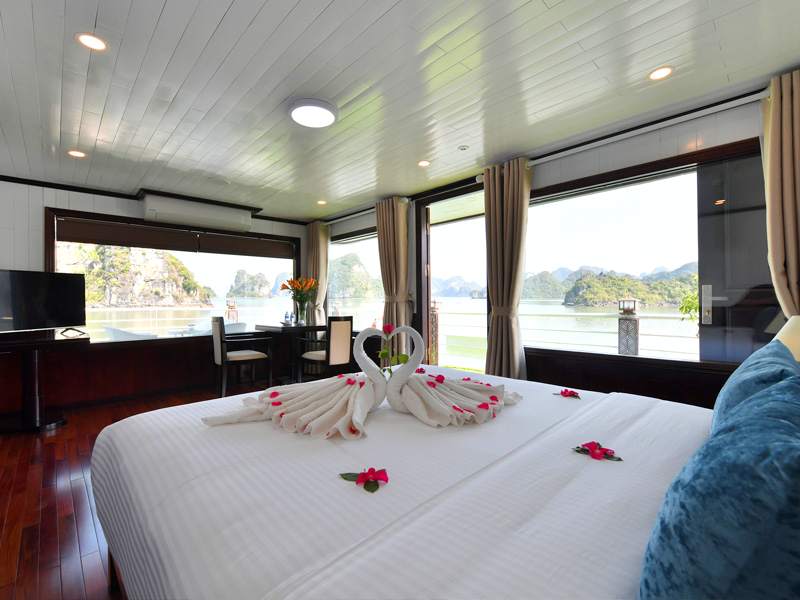 Suite On Top Cabin - 2 Pax/ Cabin (Location: 3rd Deck - Private Terrace)