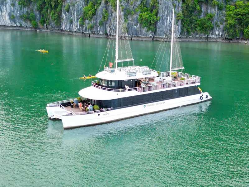 Catamaran Cat Ba Cruise - Lan Ha Bay - 1 Day Tour
