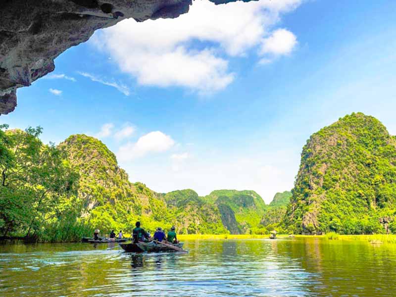 Ninh Binh Tour: Hanoi - Hoa Lu - Tam Coc - 1 Day