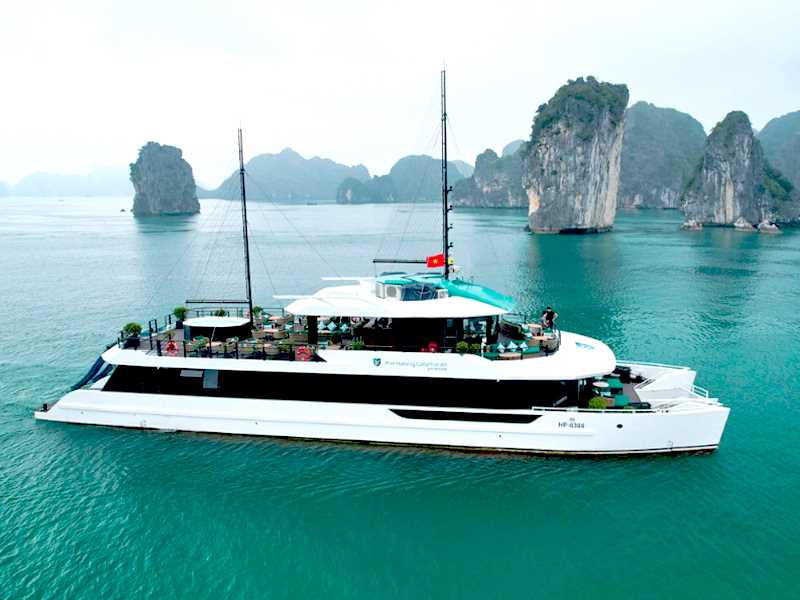 Halong Catamaran Cruise - Halong Bay - Lan Ha Bay - 1 Day Tour